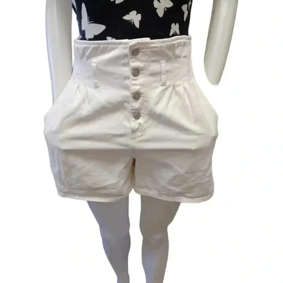 Zara White Button Fly High  Rise Walking Shorts Size Small - Picture 1 of 9